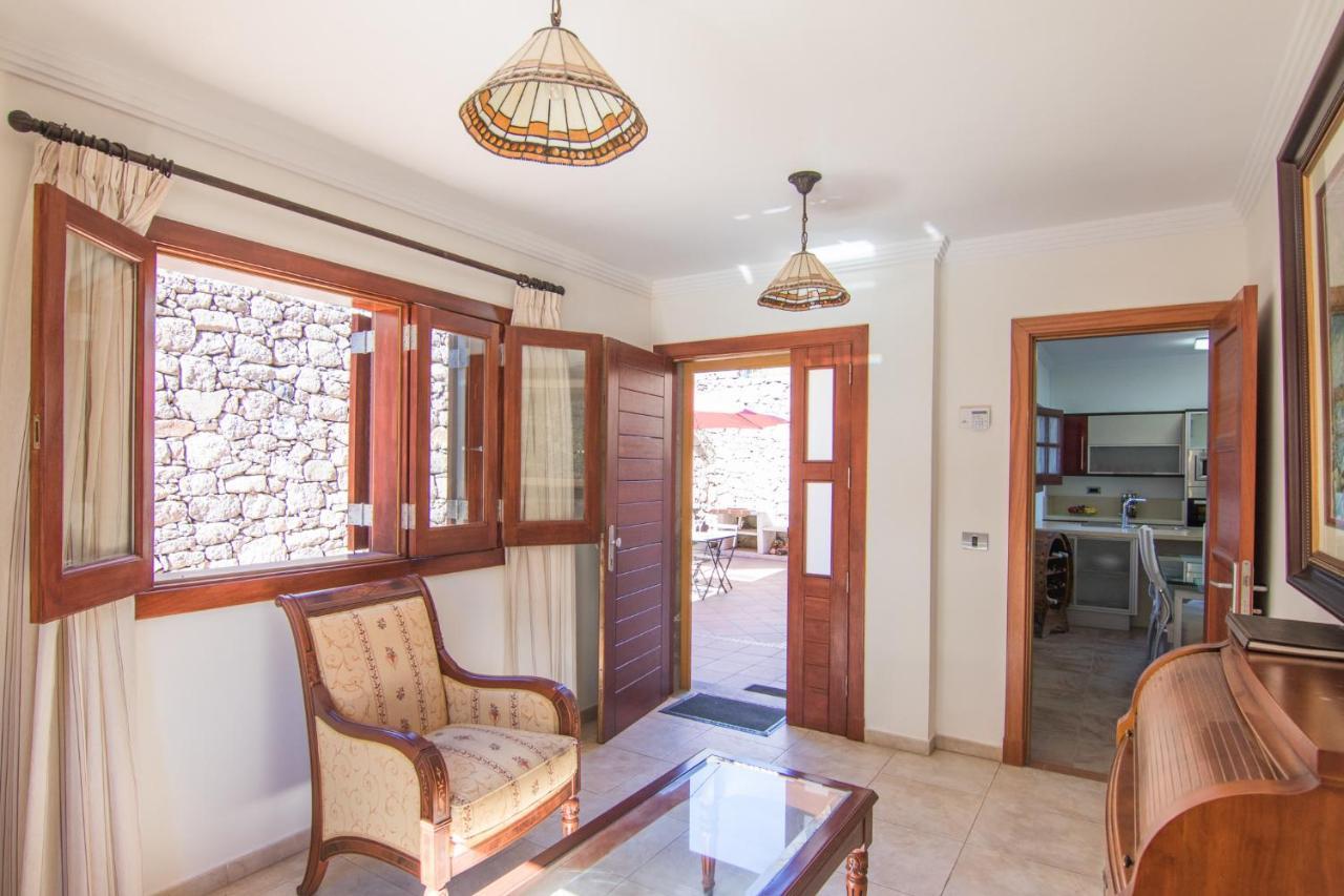 Villa Mogaren Вега де Сан Матео Екстериор снимка
